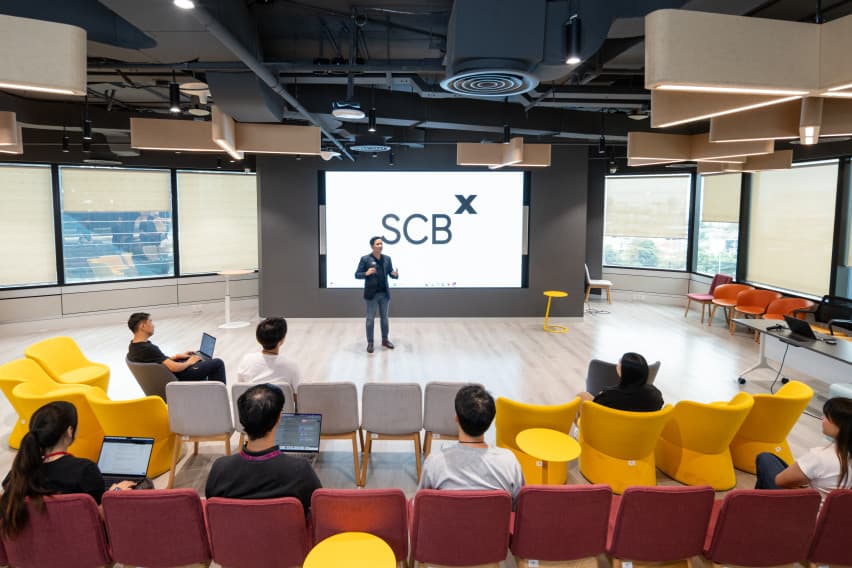 SCBX Inspiring Workspace : มากกว่าออฟฟิศ แต่คือพื้นที่แห่งแรงบันดาลใจและจุด Start นวัตกรรม - Inspiring Workspace : Modern Office ที่เปลี่ยนการทำงานให้เป็นประสบการณ์สร้างแรงบันดาลใจ
