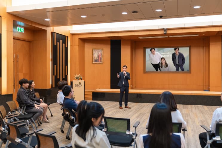 พาทัวร์ออฟฟิศ EGCO Group บริษัทไฟฟ้าและพลังงานชั้นนำ ตอบโจทย์ทุกไลฟ์สไตล์ของคนทำงาน - พูดคุยในบรรยากาศที่จริงจังยิ่งขึ้น ที่ชั้นห้องประชุมโดยเฉพาะ